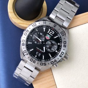 TAG Heuer Super Clone Watch with Cash on Delivery & Quartz Movement 1131226226 - front view | Tag Heuer